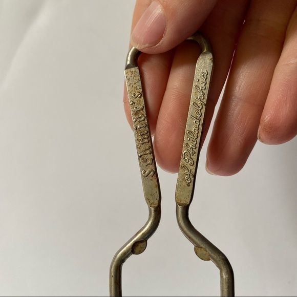 Vintage Schmidts Beer Bottle Opener Philadelphia Metal - Picture 3 of 5